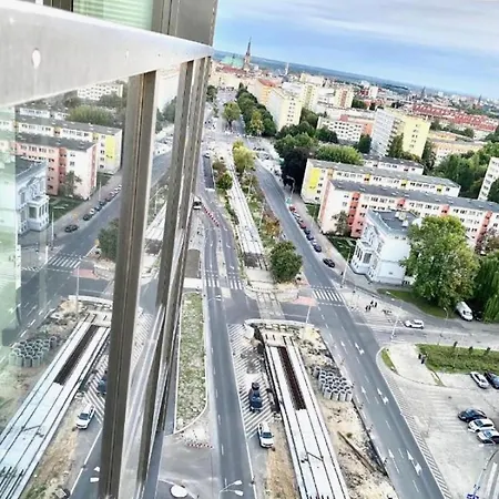 Hanza Tower 23 Pool & Jacussi Stettin